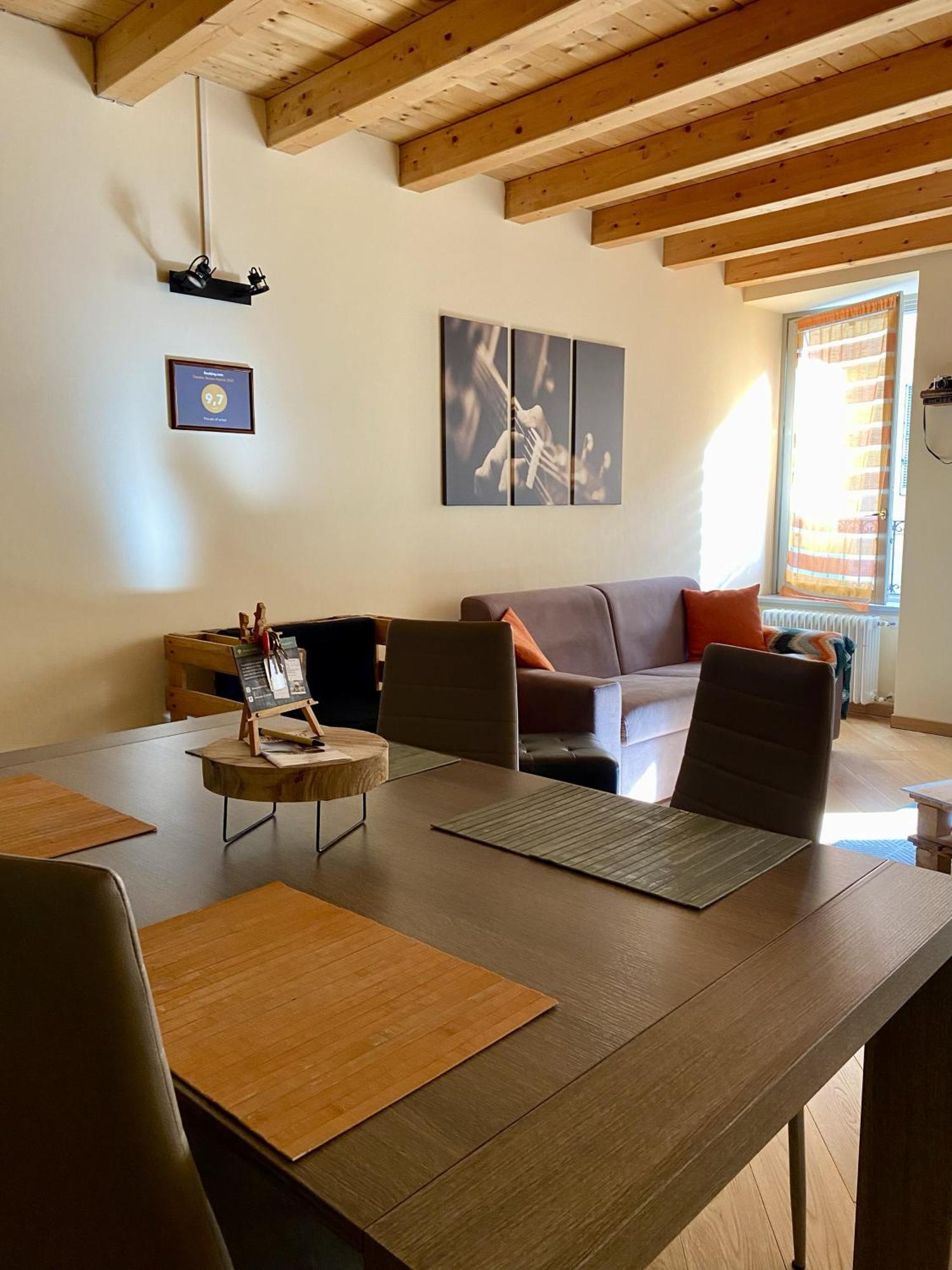House Of Artist Apartment แบร์กาโม ภายนอก รูปภาพ