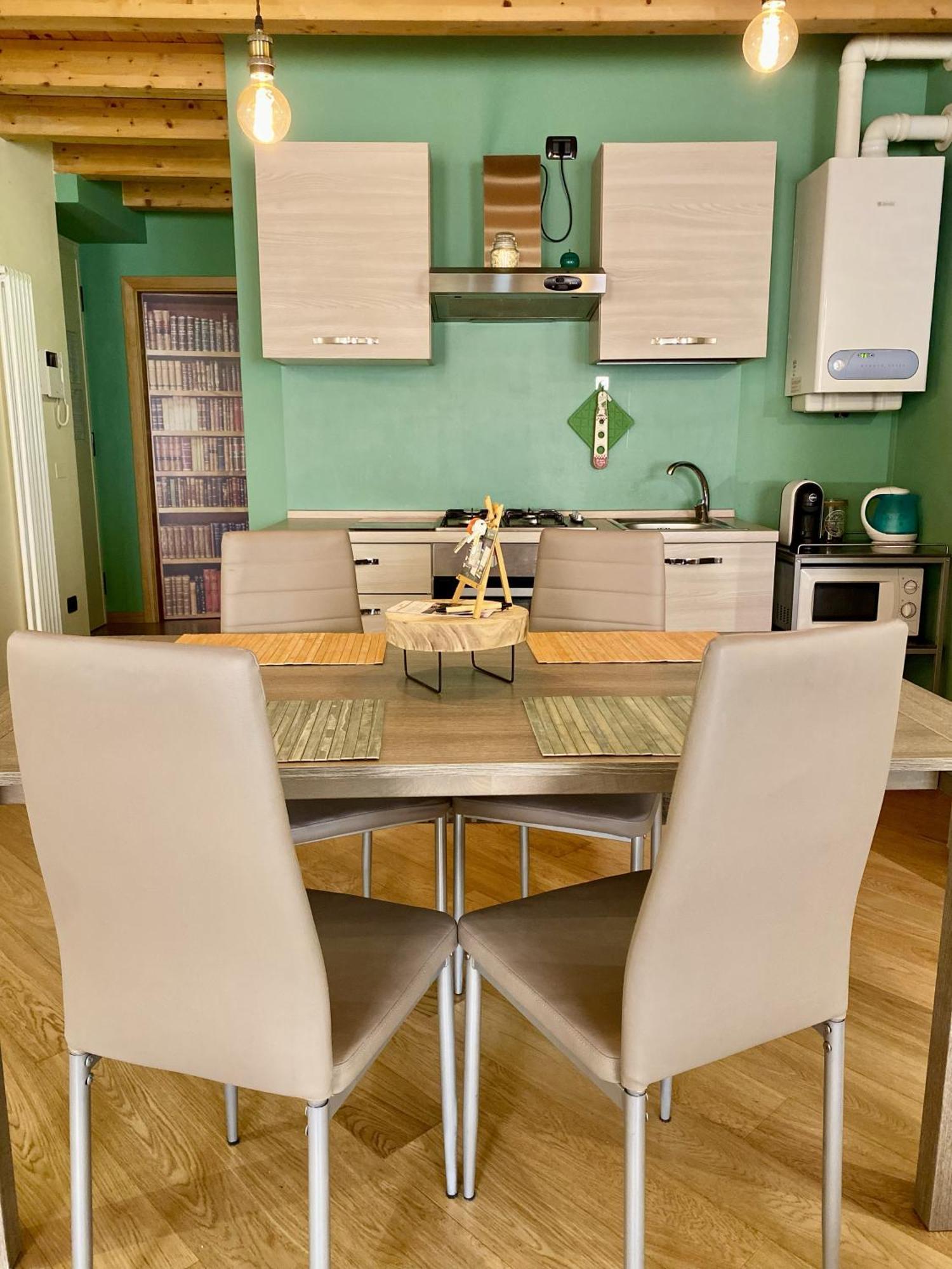 House Of Artist Apartment แบร์กาโม ภายนอก รูปภาพ
