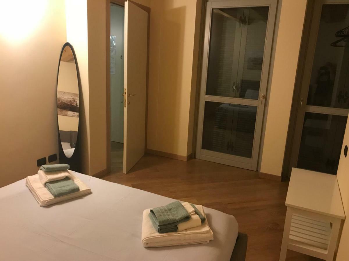 House Of Artist Apartment แบร์กาโม ภายนอก รูปภาพ
